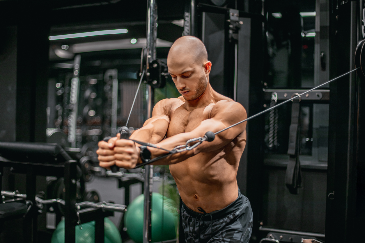 Θες κι εσύ το στήθος το Aquaman; Δες τι ασκήσεις έκανε ο Jason Momoa