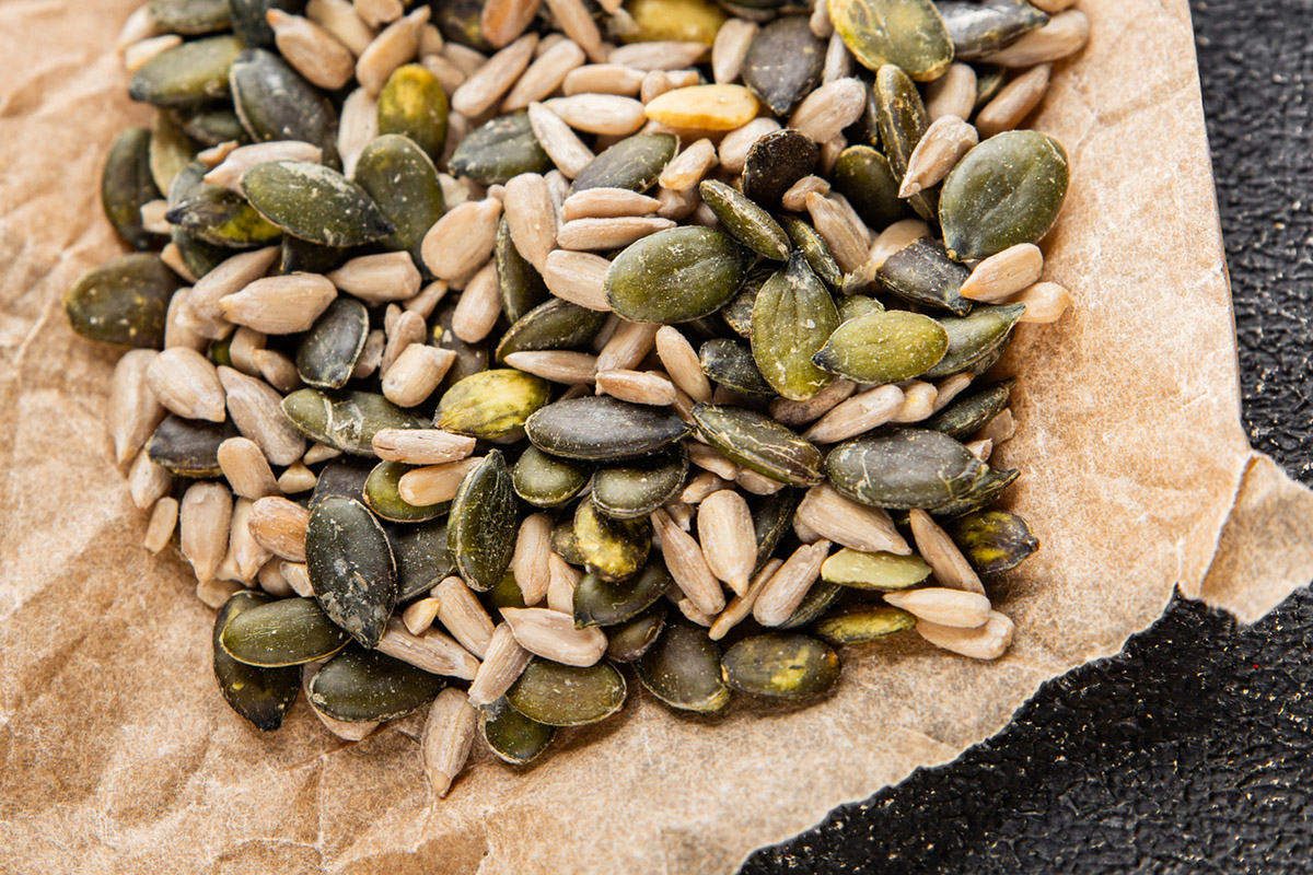 Αυτές οι τροφές μπορούν να κάνουν τα μαλλιά σου πιο δυνατά και λαμπερά