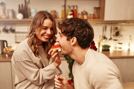 Μενού Αγίου Βαλεντίνου στο σπίτι: Ιδέες για ρομαντικό δείπνο χωρίς υπερβολές