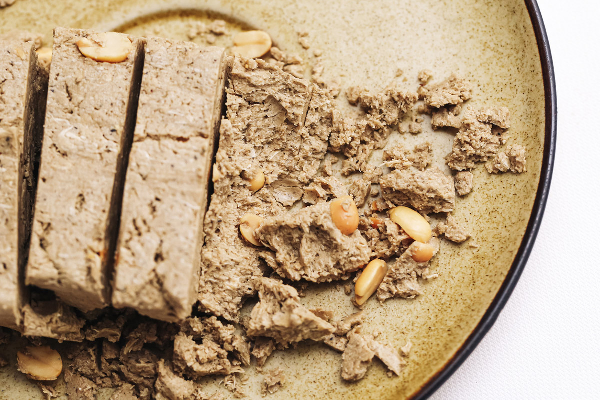 Δεν φαντάζεσαι τι είναι το τσουένι που υπάρχει στα συστατικά του χαλβά σου