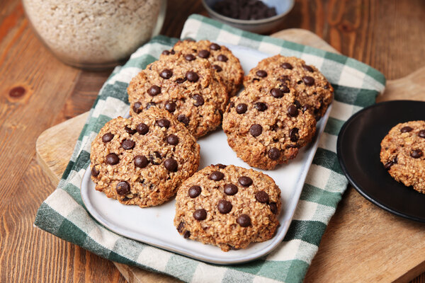 <php echo $editor_pick__image['alt']; ?>