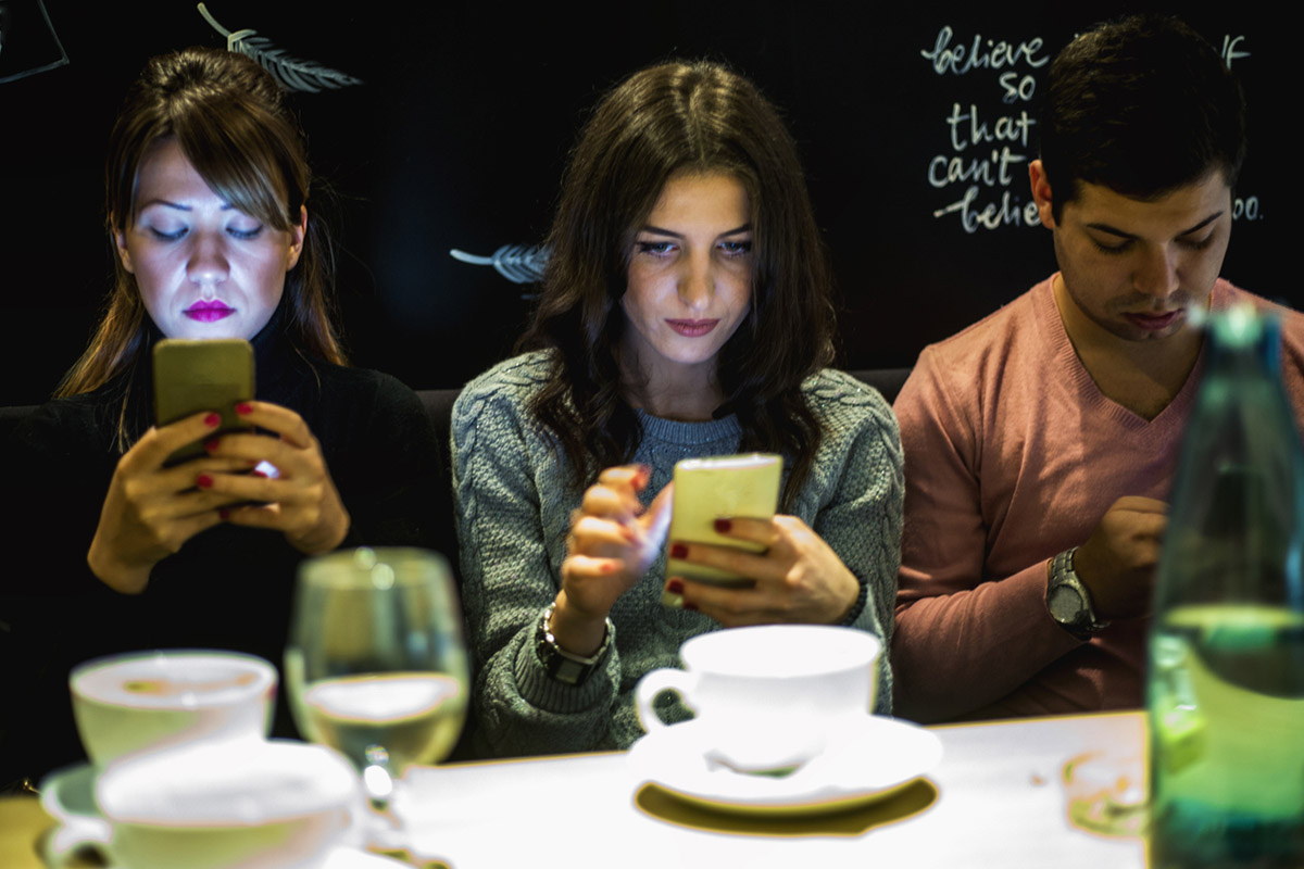 οπτική επαφή