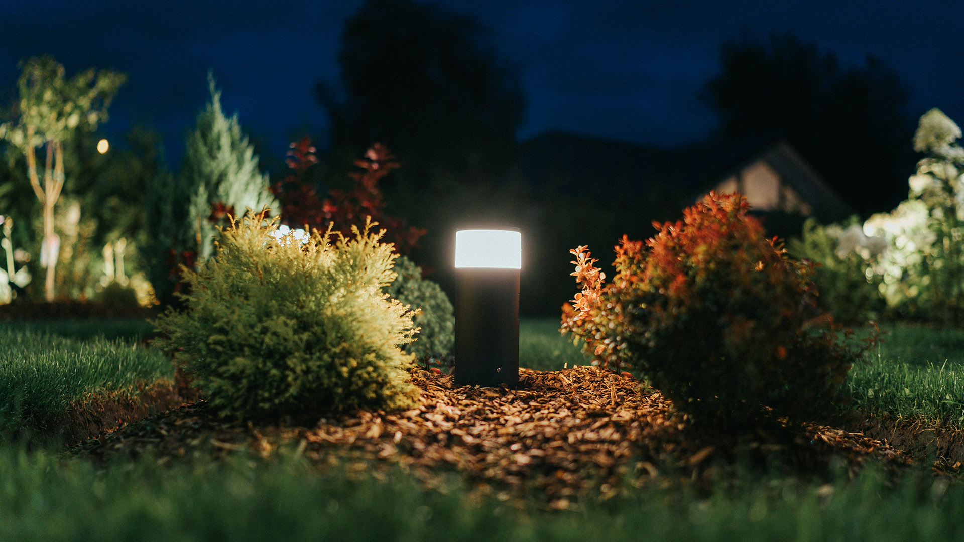 Πώς να φωτίσεις τον κήπο σου για καλύτερη διάθεση και ηρεμία