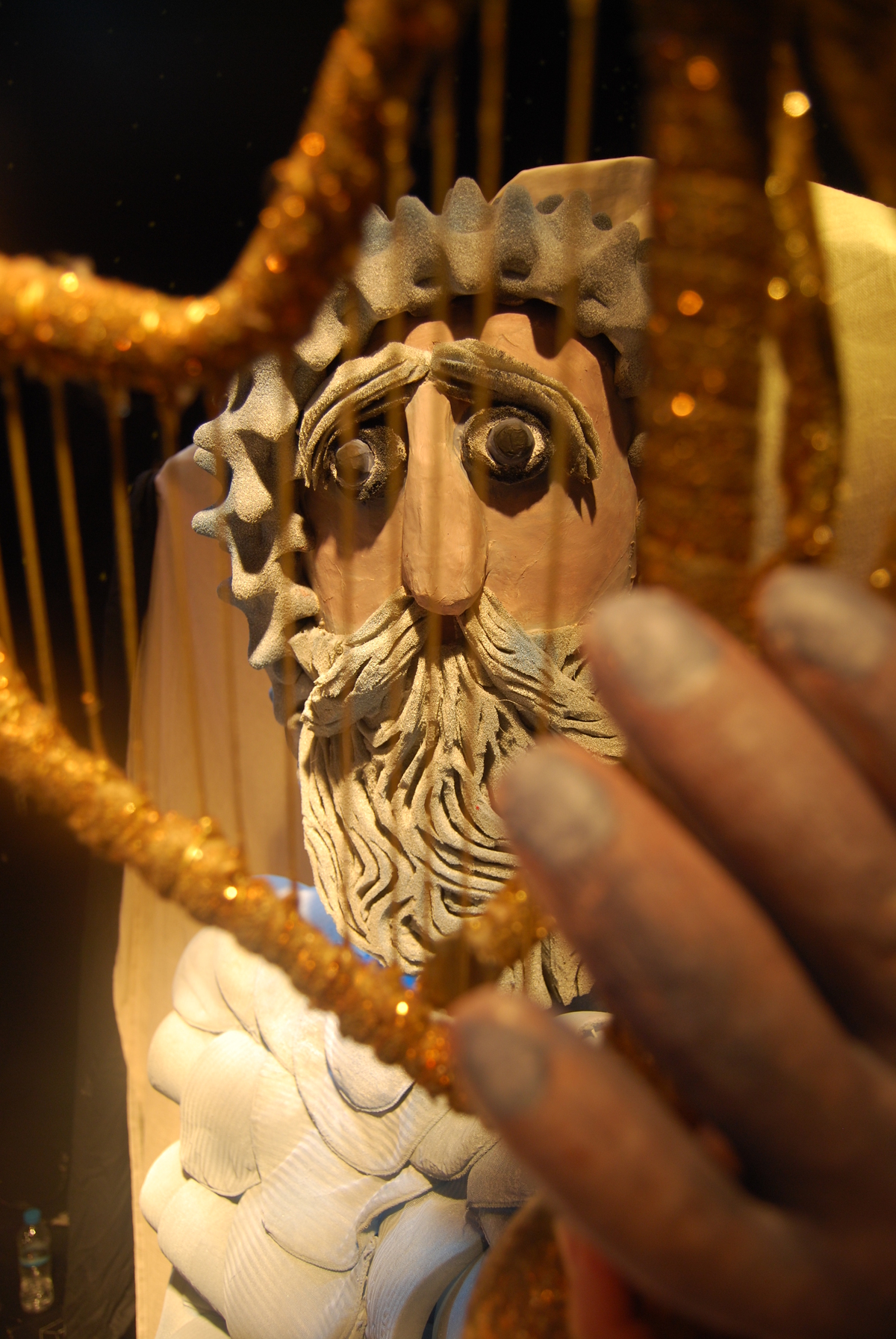 Παραμυθοχώρα: Γνωρίσαμε την ομάδα που σύστησε στα παιδιά μας το κουκλοθέατρο