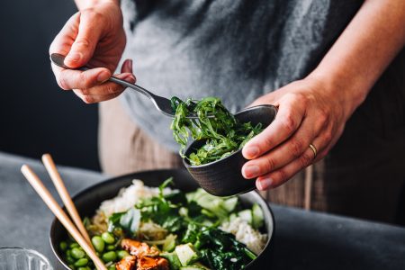 Καρδιολόγος αξιολογεί 5 καλές και 6 κακές συνήθειές μας