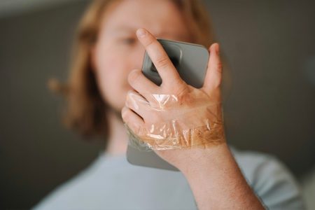 Tι συμβαίνει στον εγκέφαλό σου όταν κάνεις διάλειμμα από τα social media;