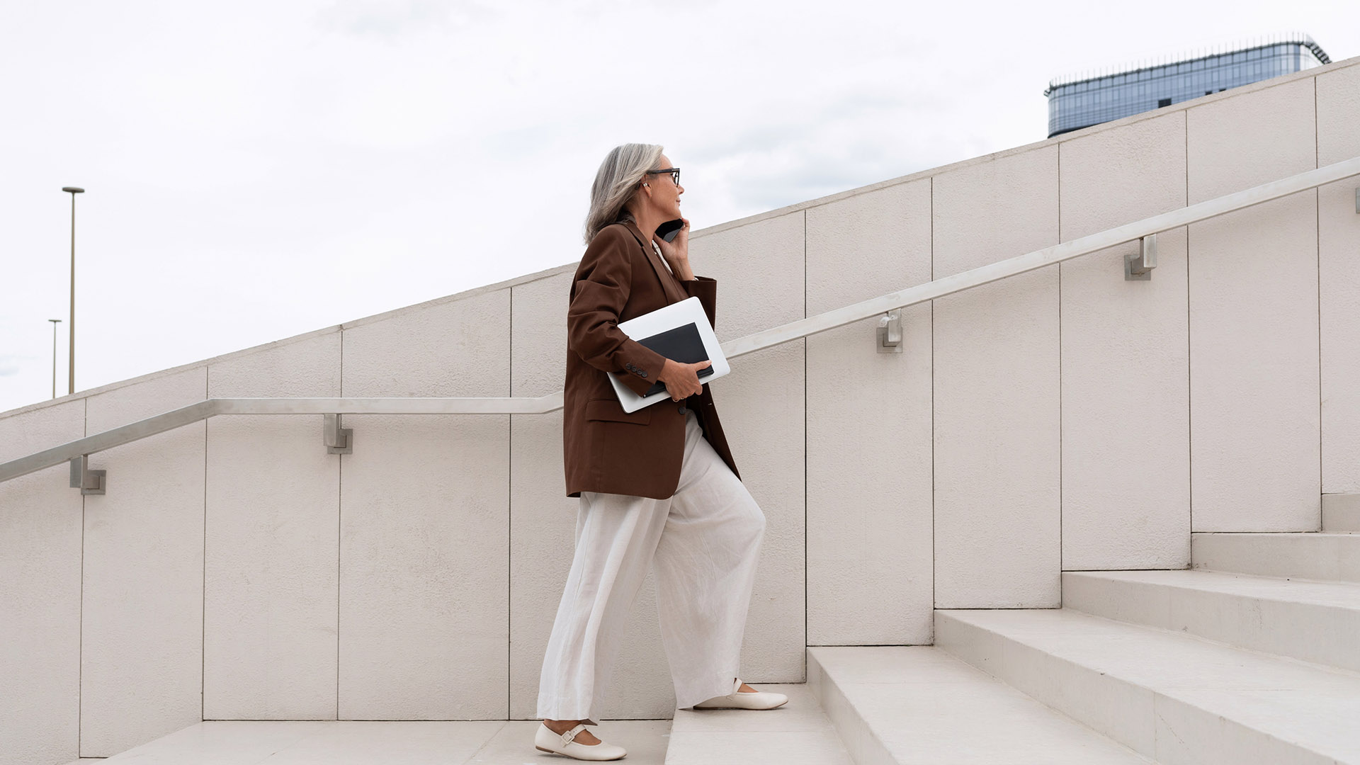 Καθημερινές συνήθειες που φθείρουν τα οστά σου