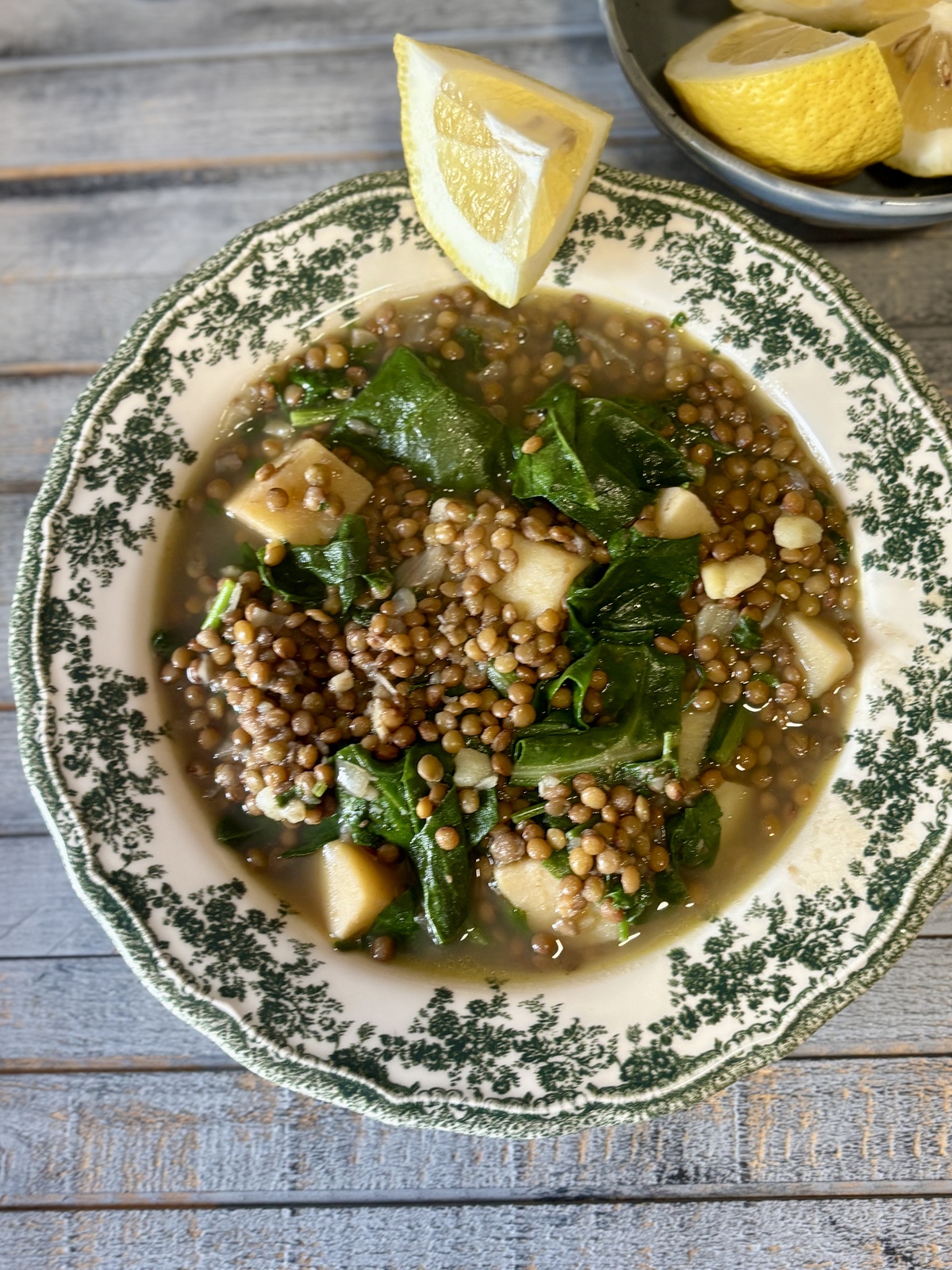 Συνταγή για φακές με σέσκουλα από τον Λίβανο