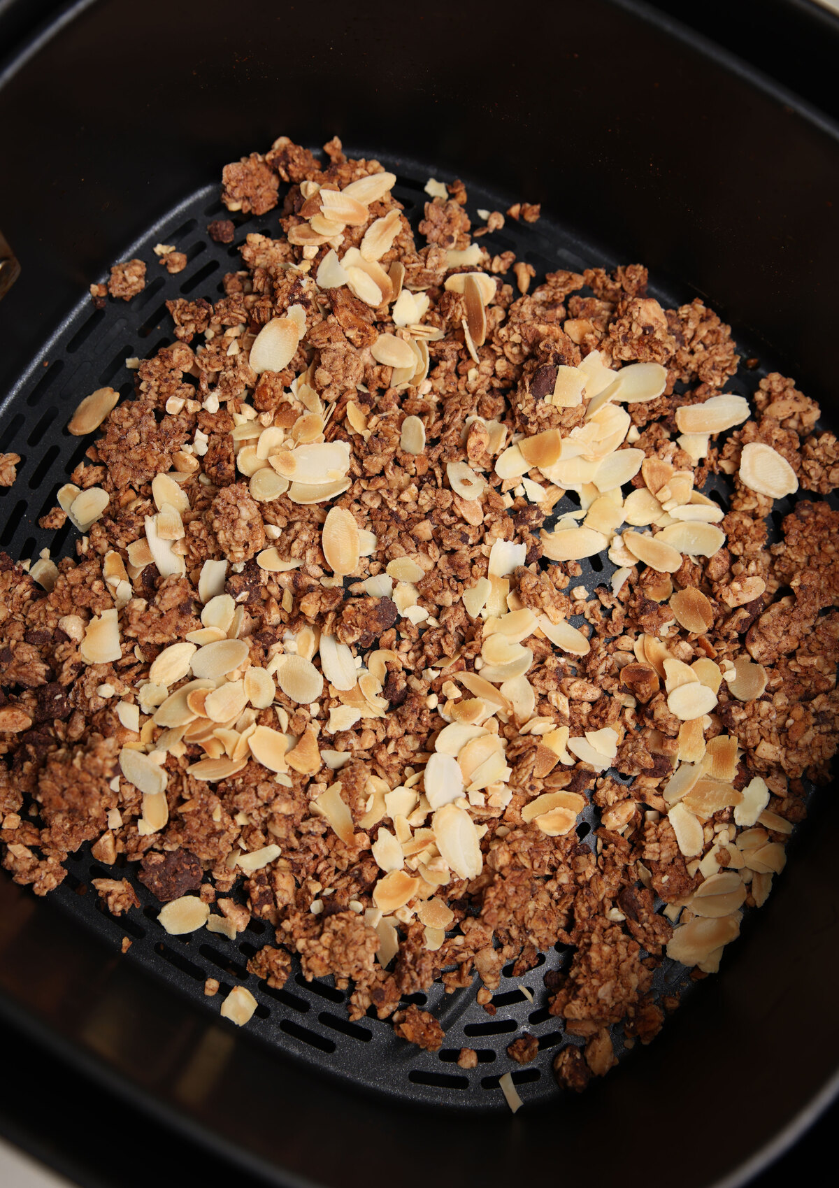 Σπιτική γκρανόλα στο air fryer: πανεύκολη συνταγή με αγνά υλικά