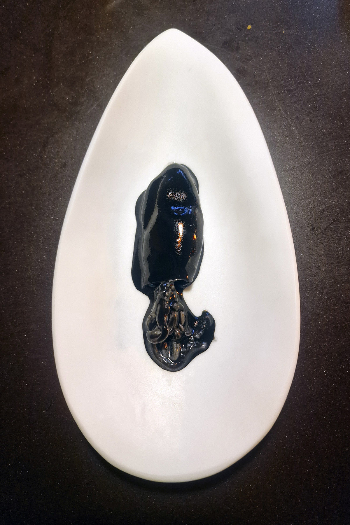 Τι πρέπει να ξέρεις για τα φαγητά με μελάνι από καλαμάρια