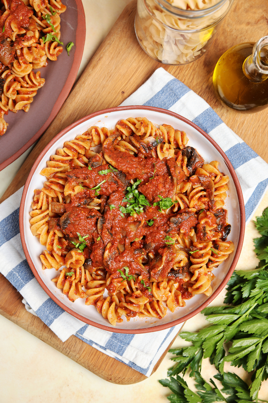 Ζυμαρικά με σάλτσα μανιταριών