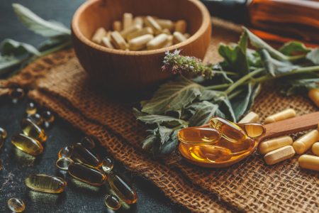 Βίντεο: Ποια συμπληρώματα διατροφής μπορούμε να πάρουμε άφοβα;