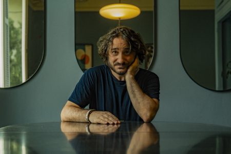 Βασίλης Χαραλαμπόπουλος: «Το ότι πενθείς πολύ σημαίνει ότι έχεις αγαπηθεί πολύ»