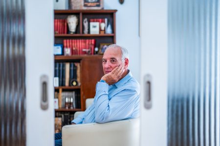 Ο καθηγητής Αντώνης Μ. Πολίτης εξηγεί τι αλλάζει στην ψυχική υγεία μετά τα 65