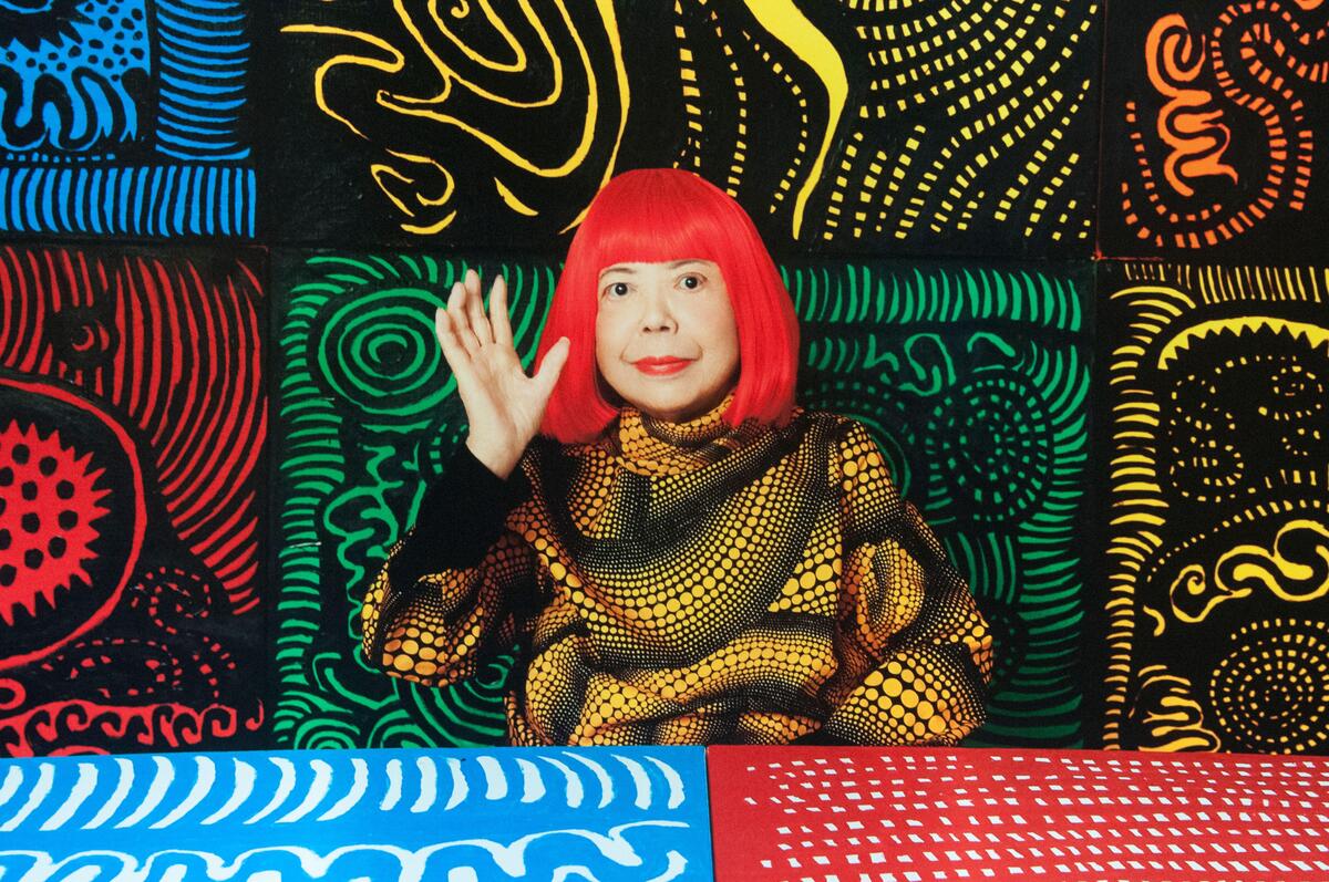 Η Yayoi Kusama δε θα ξαναντύσει τα σκοτάδια της με πολύχρωμα πουά