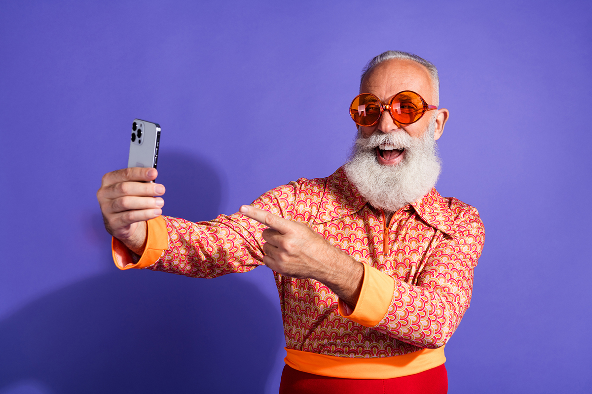 Η ζωή δεν τελειώνει στα 70: Οι digital seniors ξαναγράφουν την ιστορία του γήρατος