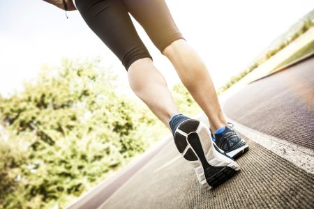 10 λάθη που ίσως κάνεις όταν περπατάς και πώς να τα αλλάξεις