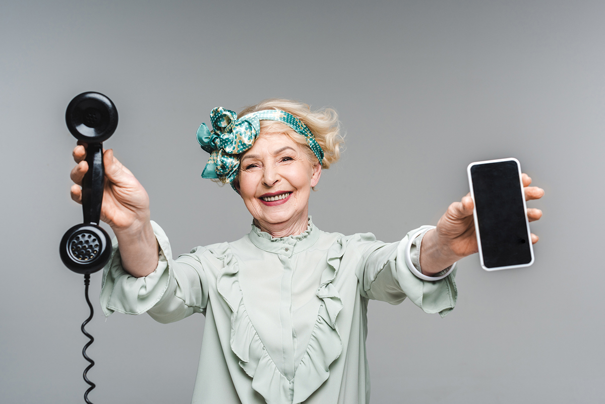 Η ζωή δεν τελειώνει στα 70: Οι digital seniors ξαναγράφουν την ιστορία του γήρατος