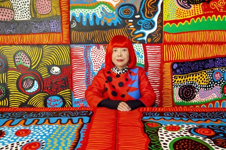 Η Yayoi Kusama δε θα ξαναντύσει τα σκοτάδια της με πολύχρωμα πουά