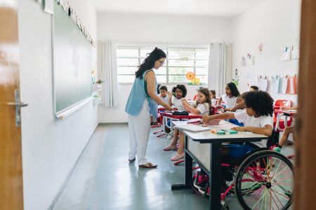 H ειδική εκπαίδευση στην Αγγλία θα σε κάνει να ζηλέψεις