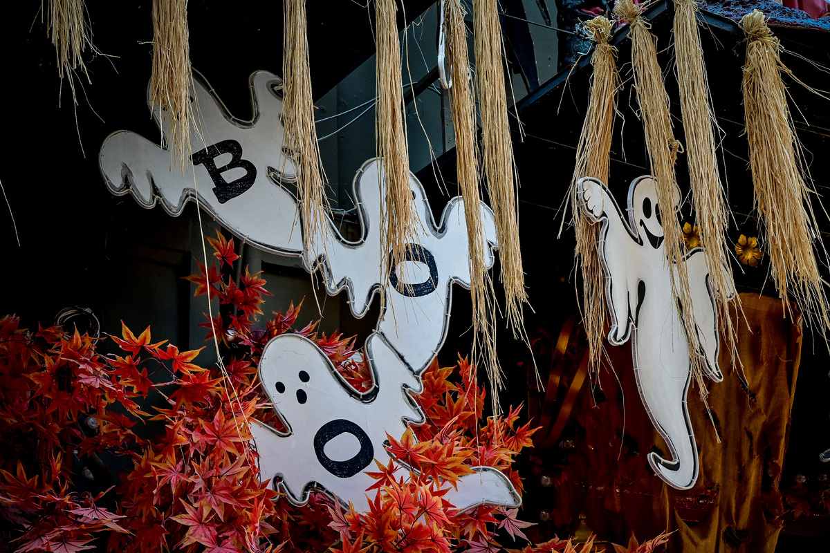 Γιατί τόσοι πολλοί ενήλικες λατρεύουν το Halloween;