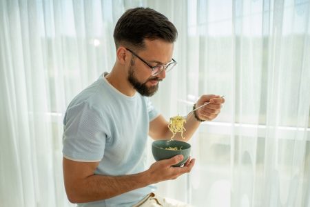 Τι να φας πριν από τους υδατάνθρακες για μικρότερη αύξηση του σακχάρου